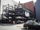 Curioso Parking en Chinatown. - via Daymix