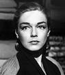 http://www.thegoldenyears.org/signoret.jpg