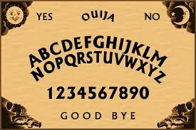 A tabua OUIJA e os cuidados a ter com ela Images?q=tbn:ANd9GcSfu4toDuWOqT_BbNiEm16LYI8Scycgjk25uMuAOcqmEAqNGW35