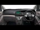 2005 Toyota Isis Images. Photo: toyota_isis_manu_05_07.