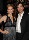 http://static.tvfanatic.com/images/gallery/kelly-rutherford-matthew-settle.jpg