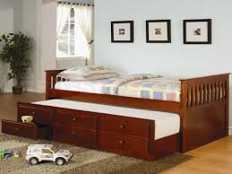 Bedroom Design: Contemporary The Simple Bedroom Decoration ...