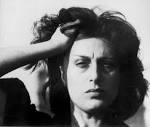 Anna Magnani? gross.