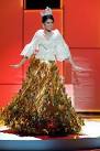 Shamcey Supsup National Costume in 2011 Miss Universe | Mint Screen