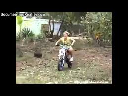 Video Atraksi Motor Lucu - YouTube