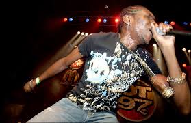 images?q=tbn:ANd9GcSoX5uo7S_WmIAXlhFyhsTkbZi1Me4V_4nGqG_jK6SLSHDk82F5vw