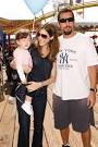 Adam Sandler Image Adam Sandler Video, Pictures, Biography   AskMen Picture 6