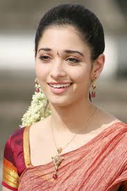 Hasil gambar untuk actress bollywood beautiful