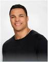 http://www.babble.com/CS/blogs/famecrawler/2008/08/08-15/tony_gonzalez-tight-end-choking-vegan.jpg