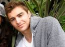 Dave Franco Dave Franco - Dave-Franco-dave-franco-20927739-500-366