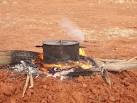 camp fire cooking - via Daymix