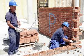 En la construcción ya hay más desempleados que personas con salarios