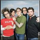 Image Motion City Soundtrack plays a Picture