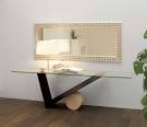 Make a Stylish Statement With Console Table Decor