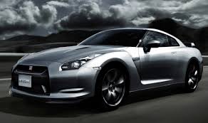 Nissan GT-R