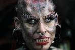 Photo:REUTERS/Jorge Silva - 245258-the-vampire-woman-of-mexico-la-mujer-vampiro