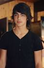http://images.starpulse.com/Photos/Previews/Joe-Jonas-cr01.jpg