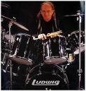 Drummerworld: Alan White
