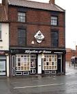 Rhythm &amp; Booze off-licence, Market Lane, Barton-Upon-Humber. - via Daymix