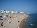 http://www.itravelnet.com/photos/eu/england/brighton/brighton-beach.jpg