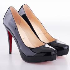 christian louboutin  Images?q=tbn:ANd9GcSy_15sJz8vl4m4D6qmb3fajQ8DrJ4KXjEd-LmR68ckxNY4CiF6&t=1