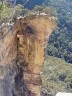 hanging rock in the blue mountains not to be confused with the hanging rock - via Daymix
