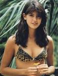 Phoebe Cates Picture 1