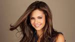 �� OFICIAL! NINA DOBREV confirma sua sa��da de The Vampire Diaries.