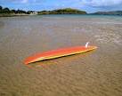 Surfboard, Marble Hill Strand - via Daymix