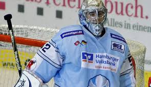 DEL: Freezers geben Martin Fous nach Freiburg ab - Sport Eishockey