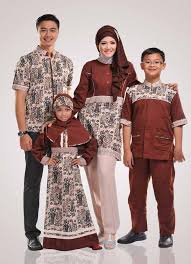 Busana Pasangan Serasi � Butik Naura