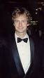 http://upload.wikimedia.org/wikipedia/commons/5/56/Dana_Carvey_at_the_Governor's_Ball_following_the_41st_Annual_Emmy_Awards_cropped.jpg