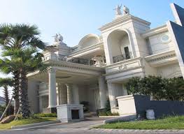 Gambar Desain Rumah Klasik, Modern, Victorian | 19000 Contoh