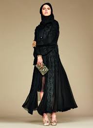 Dolce & Gabbana's Hijab and Abaya Collection | POPSUGAR Fashion