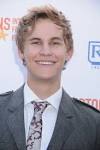 http://i2.listal.com/image/730290/936full-rhys-wakefield.jpg