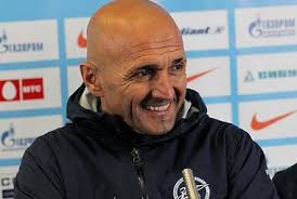 "Зенит" разгромил "Крылья Советов" и поднялся на первое место в чемпионате (фото, видео)