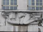 by an avant-garde sculptor - via Daymix