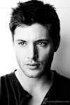 Jensen Ross Ackles (Dean Winchester) Data de Nascimento: 01 de março de 1978 - images?q=tbn:ANd9GcT41M7Ky3rOY2uC-Pn2Hd5gJZW43_c9rcq5jdTdAYMgquPTtR63sXmpn-M