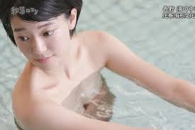 中学生女子  盗撮　風呂|YouTube