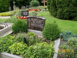 Grab von Gerhard Godau (06.03.1931-26.09.1999), Friedhof Dykhausen