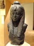 File:Cleopatra VII statue fragment, 69-30 BC - Royal Ontario ...
