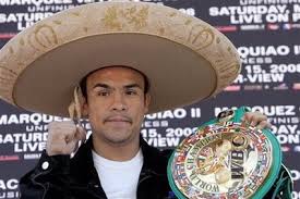 La réaction de Pacquiao après la fin du combat prouve en quelque sorte qu'il savait qu'il n'avait pas vraiment eu le dessus sur Marquez. 