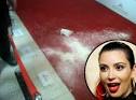 Yikes! KIM KARDASHIAN FLOUR-Bombed on Red Carpet - E! Online