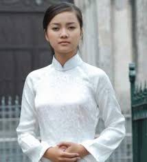 Đi qua ngày biển động