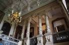 Entrance stairwell - via Daymix