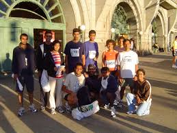 Asha UIUC runners before the marathon. (Standing: Amit Yadav, Anand Ranganathan, Archna Bhatia, Ajay Tirumala, Ashvin george, ... - AshaRunnersBeforeRace
