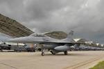 File:F16 SCANG Hangar.jpg - Wikimedia Commons