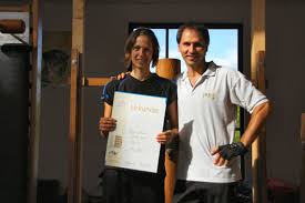 Wir gratulieren Nok-Tai Katharina Kohlmann von der Aschaffenburger Wing Tai Schule zu ihrer bestandenen Techniker gold ...