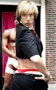 http://images.eonline.com/eol_images/Entire_Site/20090619/293.cohen.bruno.061909.jpg