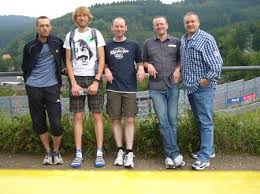 Arndt Schröder, Jochen Diederich und Joachim Papenfuß. Auf dem Rennrad: Joachim Papenfuß,. Arndt Schröder und Jochen Diederich. - Nuerburgring%202011%20009